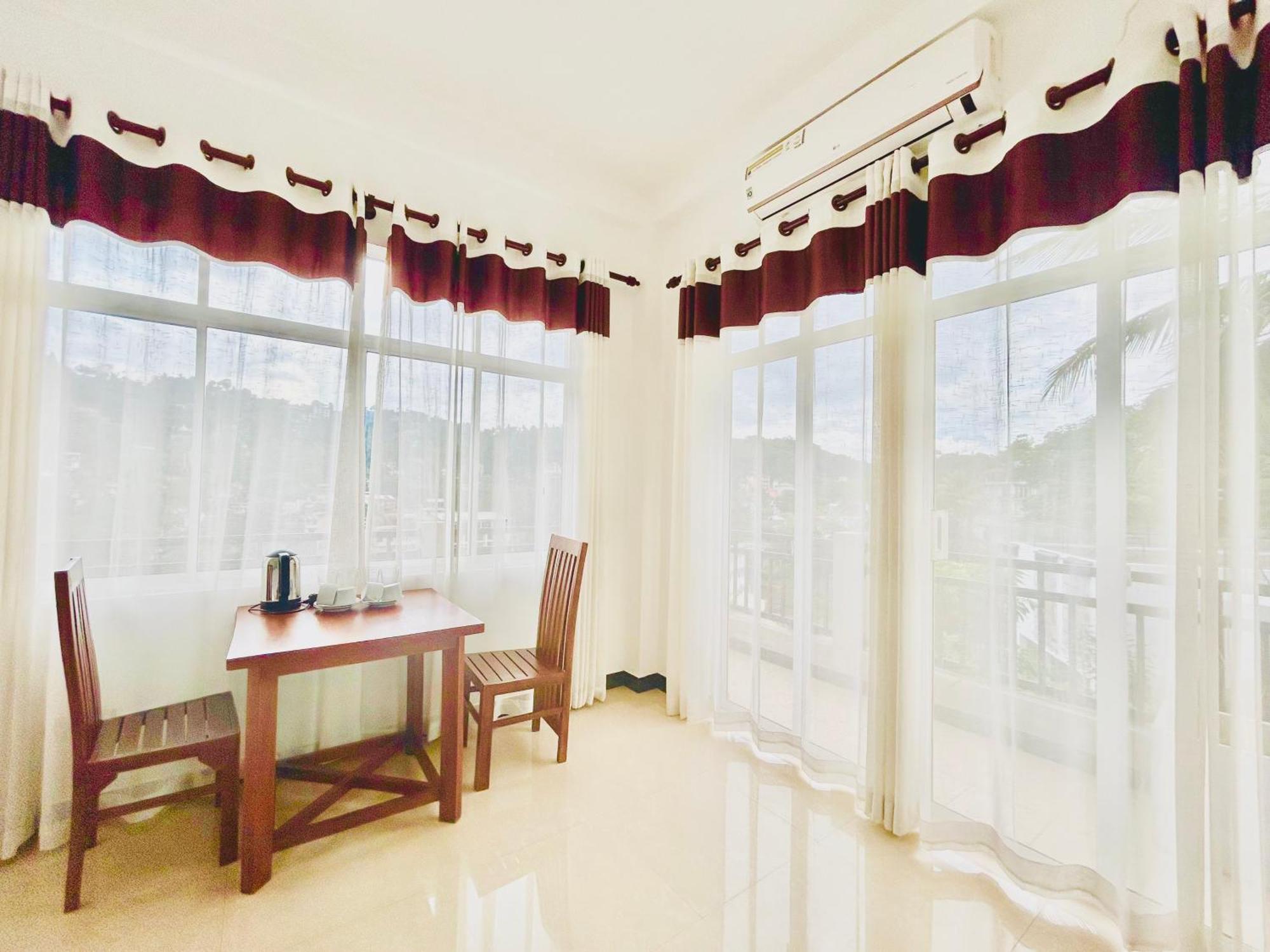 The Terrace Kandy Luaran gambar
